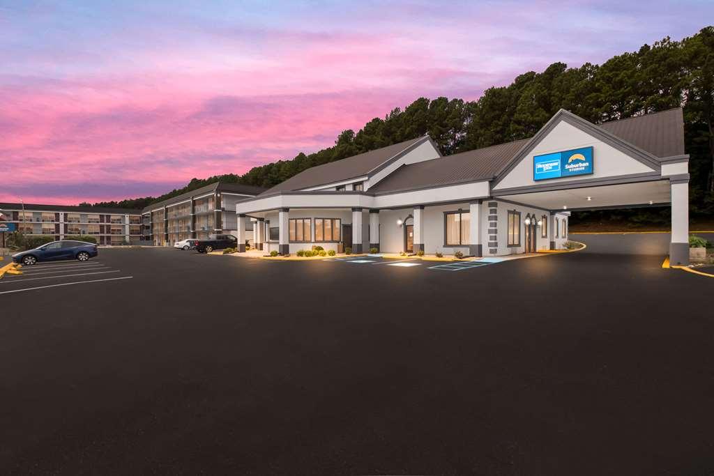 Suburban Studios Cleveland Tn I-75 מראה חיצוני תמונה